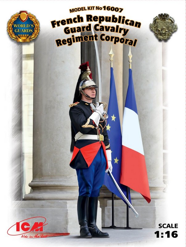 16007  фигуры  French Republican Guard Cavalry Regiment Corporal  (1:16)
