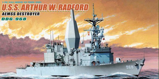 7031  флот USS Arthur W. Radford DDG-968 AEMSS Destroyer (1:700)